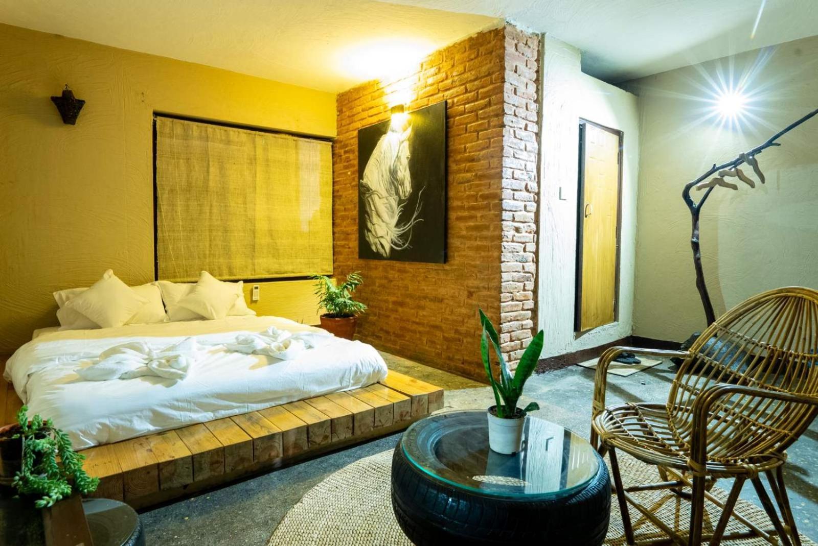 The Weavers Inn Lalitpur Екстериор снимка